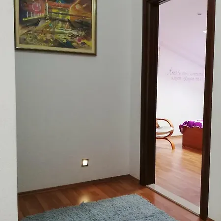Mala Kate Appartement *