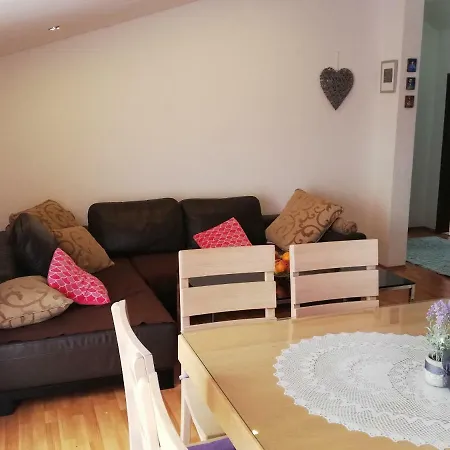 Mala Kate Appartement *