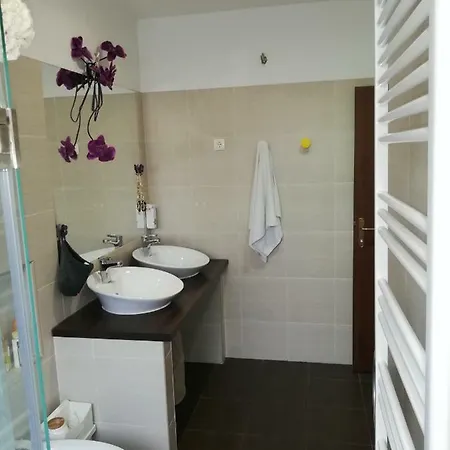 Mala Kate Appartement *